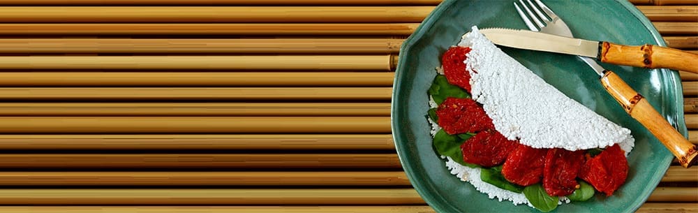 Three quarters of Canadians like to experience other cultures through food