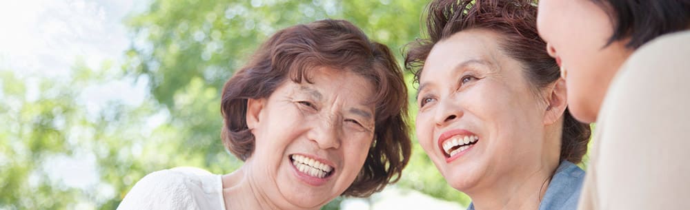 Sunshine seniors: 64% of Chinese seniors think it’s easy to make new friends