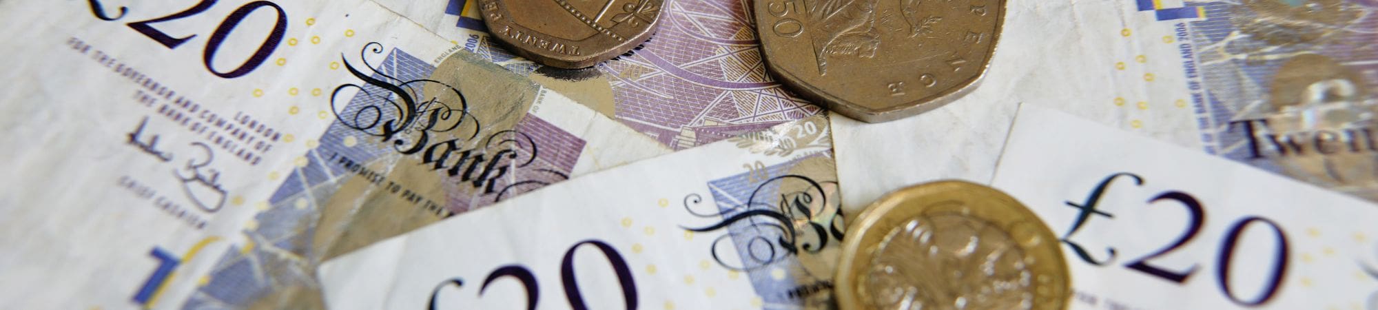 UK Economy Falls Into Recession – What Does It Mean For Consumer Spending?