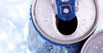 Weltweiter Absatz von Energy Drinks steigt auf 8,8 Milliarden Liter